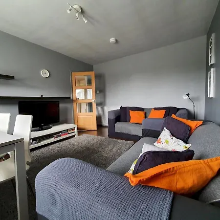 2 Bedroom, Free Parking & Netflix Near Hospitals Aberdeen Exterior photo